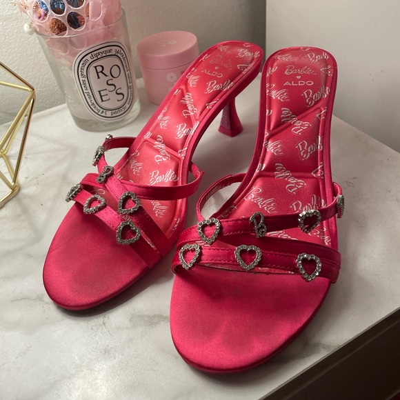 SOLD‼️Aldo x Barbie Mules in Barbie Pink - Picture 4 of 6